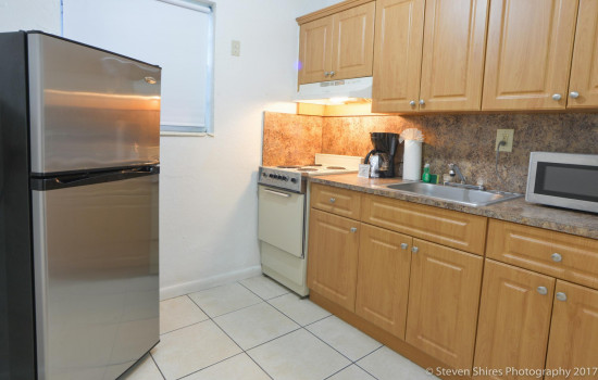 Welcome To Krymwood Flats Wynwood - Full-Kitchen