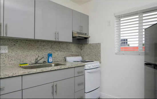 Welcome To Krymwood Flats Wynwood - Full-Kitchen